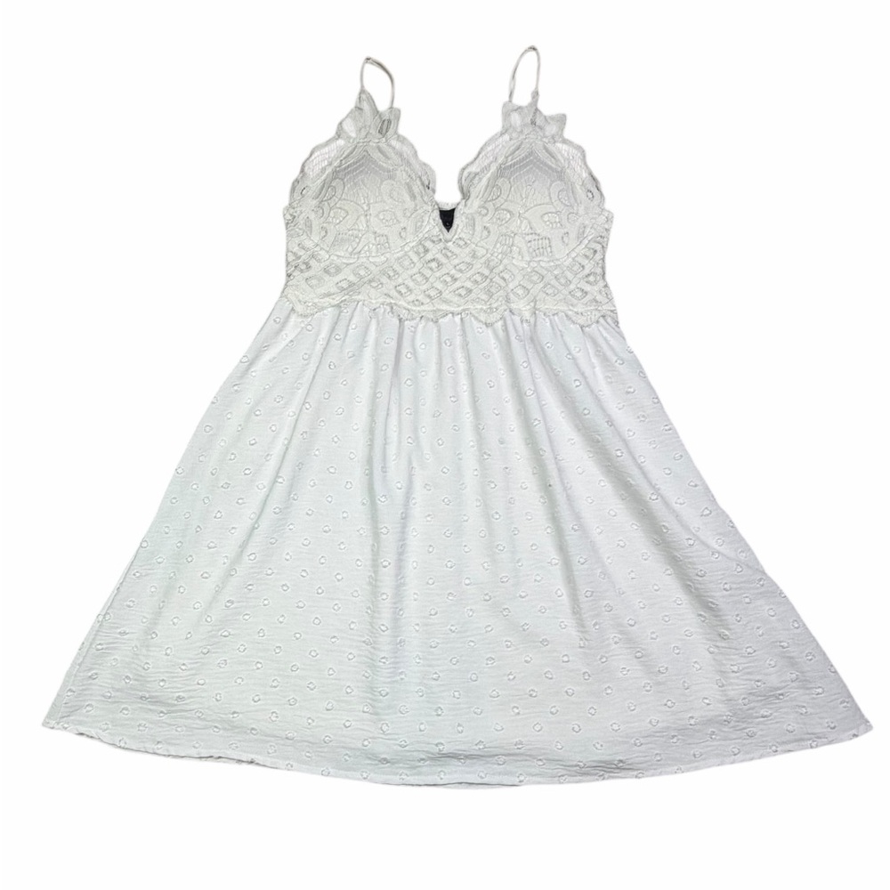 10/$25🦋 Faded Rose White Lace Crochet V-Neck Babydoll Mini Dress - Size Large - Picture 7 of 15